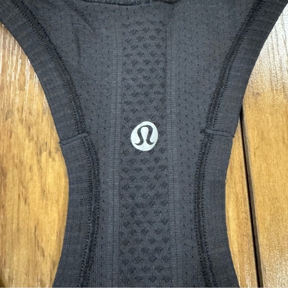 Lululemon Swiftly Tech Racerback - Picture 6 of 6